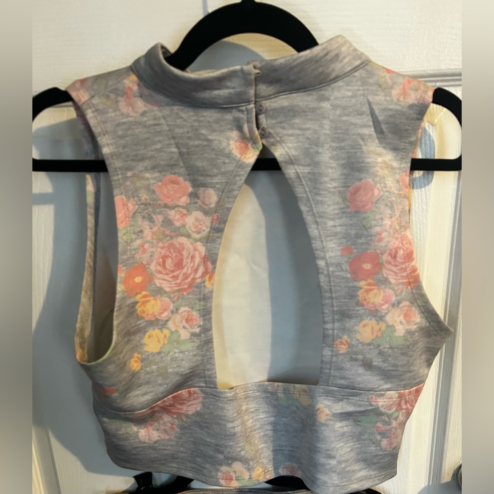 Kim Kardashian Collection 2 piece shirt set